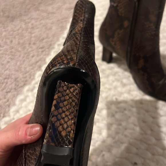 AUTHENTIC Staud Snake print boots - Picture 6 of 6